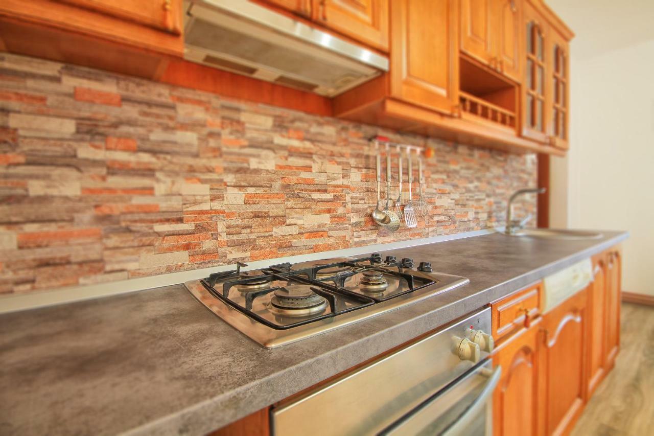 Apartman Katja Rakovica Bagian luar foto